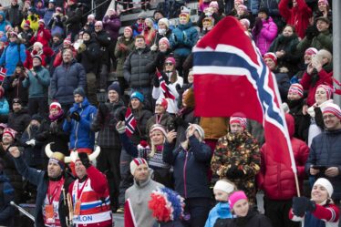 Fête publique à Holmenkollen - Norway Today - 16
