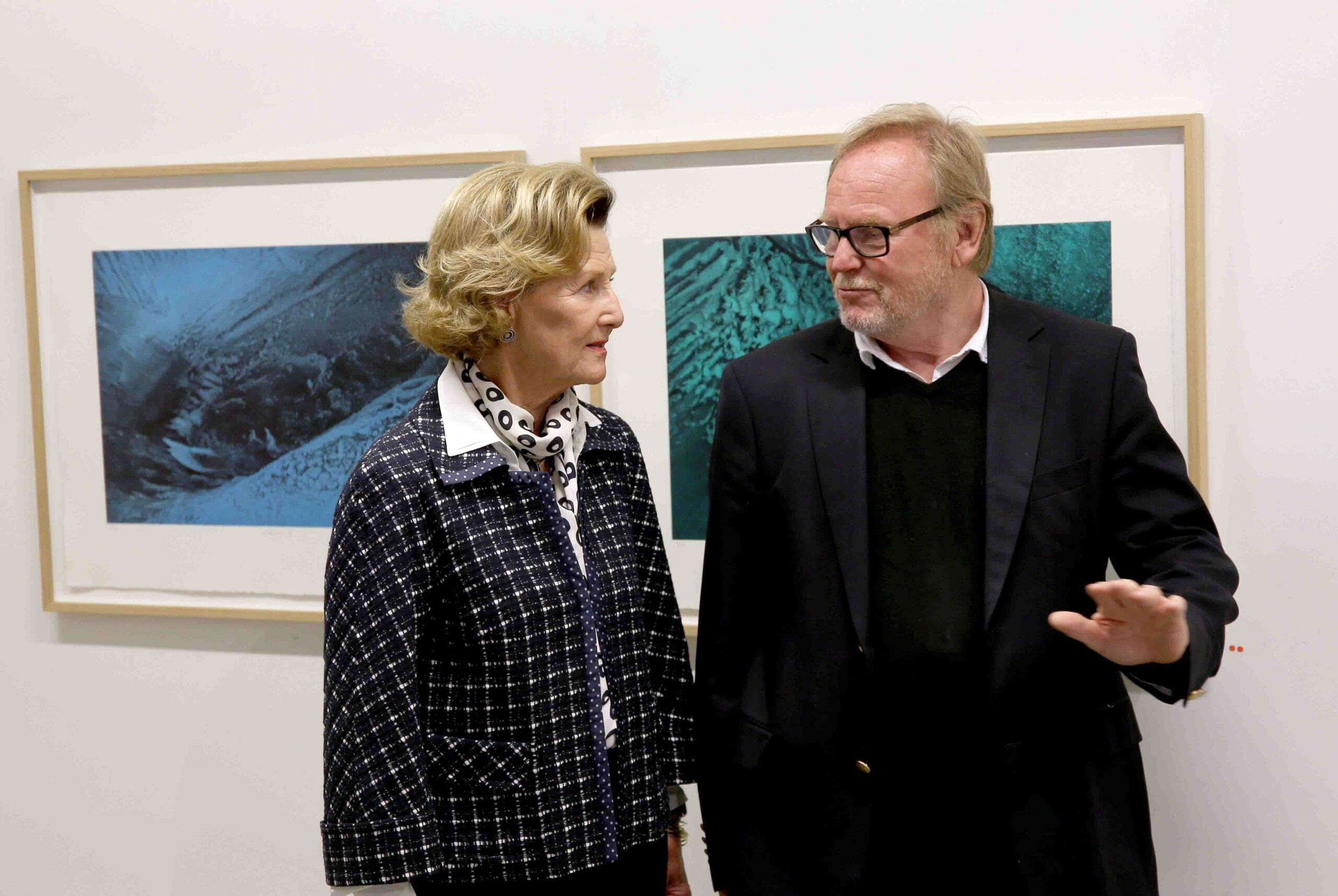 Queen Sonja et Opdahl avec exposition sur Vinstra 4 Queen Sonja et Opdahl avec exposition sur Vinstra - 3