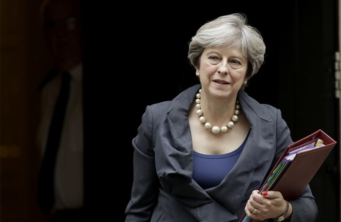 Un non catégorique à l'accord sur le Brexit 4 Un non catégorique à l'accord sur le Brexit - 3