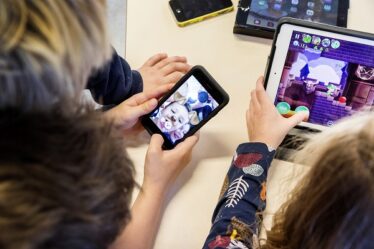 Neuf enfants de dix ans sur dix ont un smartphone - 16