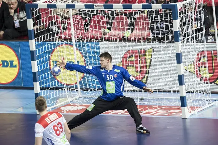 Les arrêts de Bergerud et la brillance de Sagosen rapportent les deux premiers points à la Norvège 4 Les arrêts de Bergerud et la brillance de Sagosen rapportent les deux premiers points à la Norvège - 3