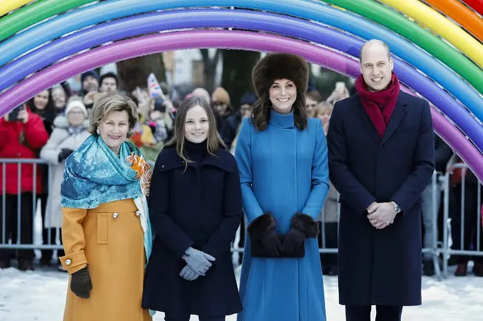 Ingrid Alexandra a brillé en tant que guide pour Kate et William 4 Ingrid Alexandra a brillé en tant que guide pour Kate et William - 3