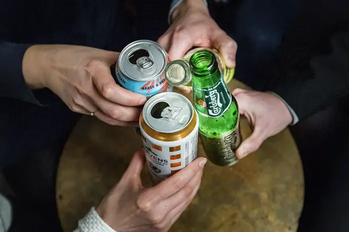 Les jeunes des villes consomment moins d'alcool et de drogues 4 Les jeunes des villes consomment moins d'alcool et de drogues - 3