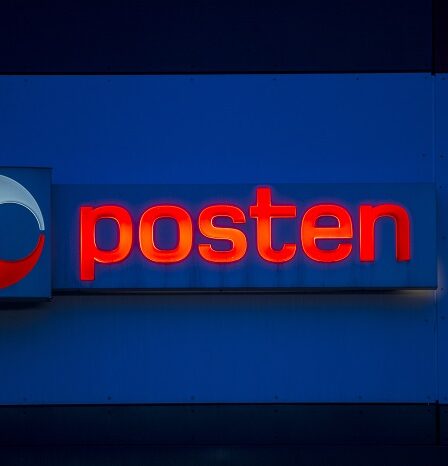 Distributeurs de colis par Posten - Norway Today - 10