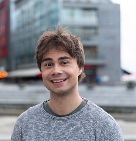 Alexander Rybak pourrait suivre Johnny Logan dans le livre des records 11 Alexander Rybak pourrait suivre Johnny Logan dans le livre des records - 10