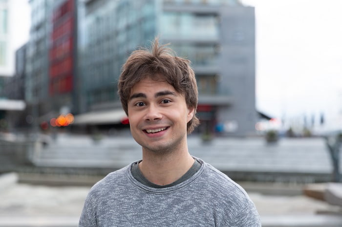 Alexander Rybak pourrait suivre Johnny Logan dans le livre des records 4 Alexander Rybak pourrait suivre Johnny Logan dans le livre des records - 3