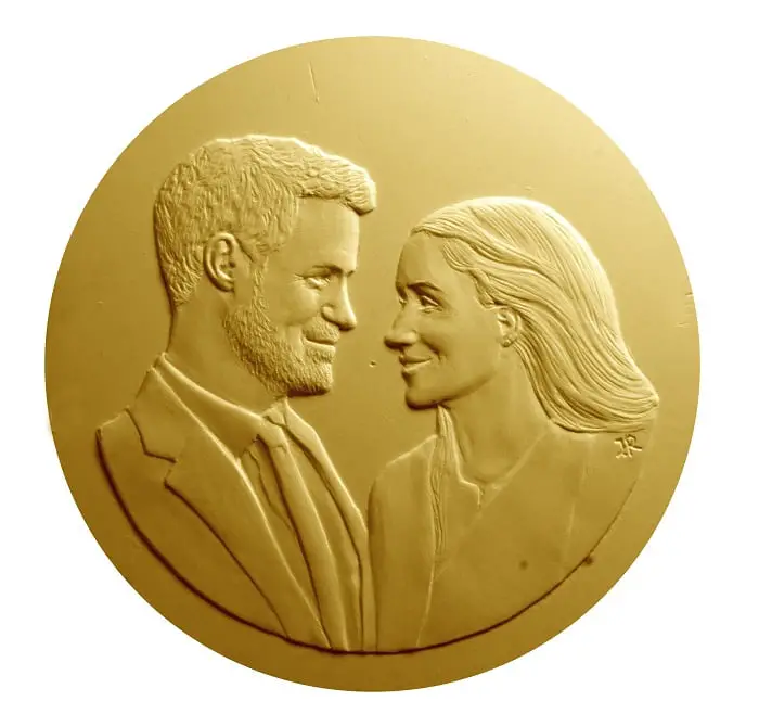 Artiste de monnaie norvégienne contribuant à la fête de mariage royale britannique 4 Artiste de monnaie norvégienne contribuant à la fête de mariage royale britannique - 3
