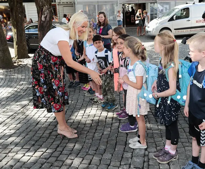 La princesse héritière Mette-Marit invitée à un festival du livre à Stavanger 4 La princesse héritière Mette-Marit invitée à un festival du livre à Stavanger - 3