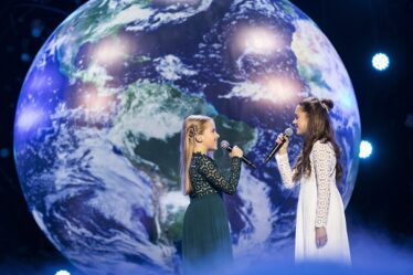 Anna et Emma remportent l'Eurovision Jr (MGPJr) - 16