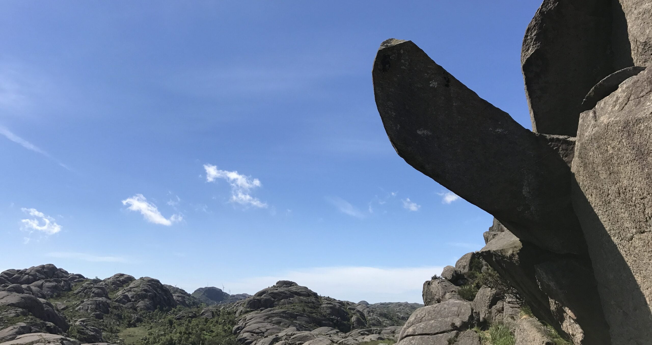 Trollpikken garanti érigé avant la chute 4 Trollpikken garanti érigé avant la chute - 3