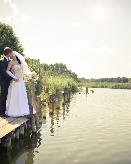 Plus civils que les mariages à l'église en 2018 25 Plus civils que les mariages à l'église en 2018 - 24