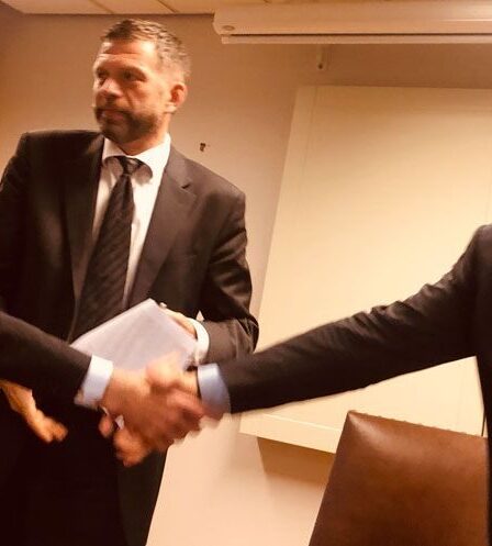 Grève évitée: accord pour le secteur pétrolier en temps d'arrêt 6 Grève évitée: accord pour le secteur pétrolier en temps d'arrêt - 5
