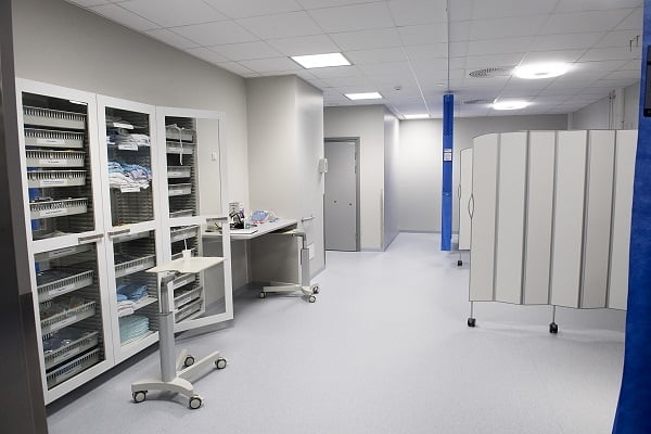 500 000 "furtifs" dans les files d'attente de santé grâce à leur travail 4 500 000 "furtifs" dans les files d'attente de santé grâce à leur travail - 3