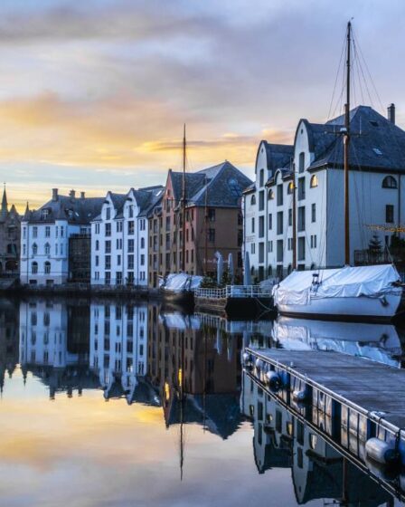 Registre quotidien des infections à Ålesund - 17 nouveaux cas corona enregistrés 8 Registre quotidien des infections à Ålesund - 17 nouveaux cas corona enregistrés - 7