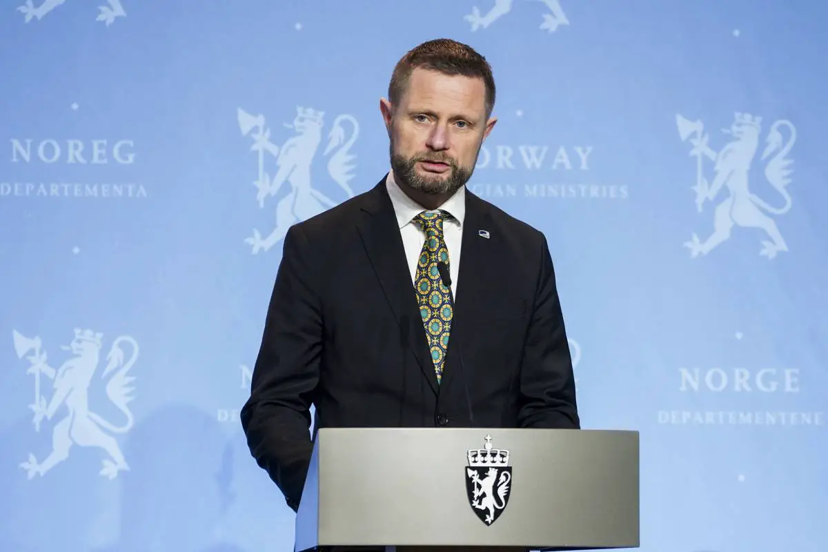 Le gouvernement norvégien décide de maintenir les mesures corona nationales jusqu'à la deuxième quinzaine de janvier 4 Le gouvernement norvégien décide de maintenir les mesures corona nationales jusqu'à la deuxième quinzaine de janvier - 3