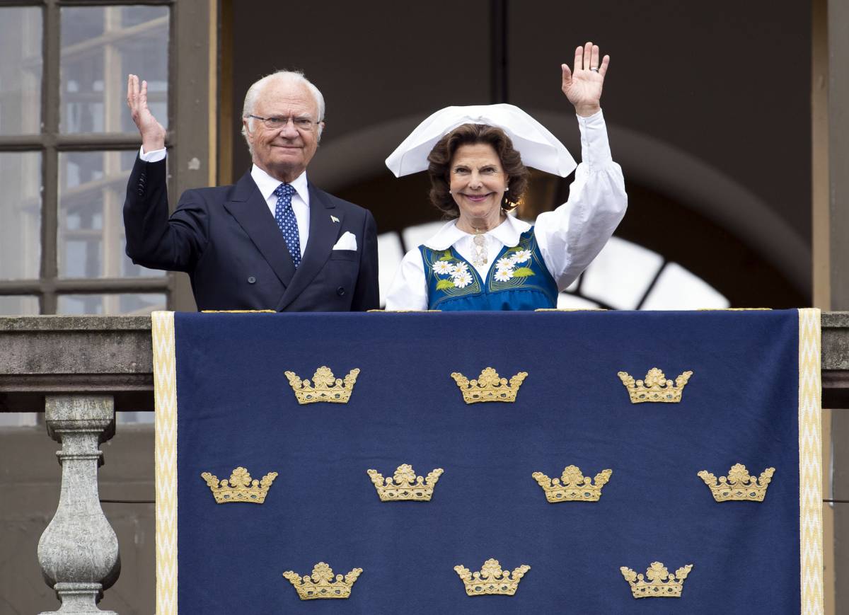 Le roi Carl Gustaf de Suède fête ses 75 ans 4 Le roi Carl Gustaf de Suède fête ses 75 ans - 3