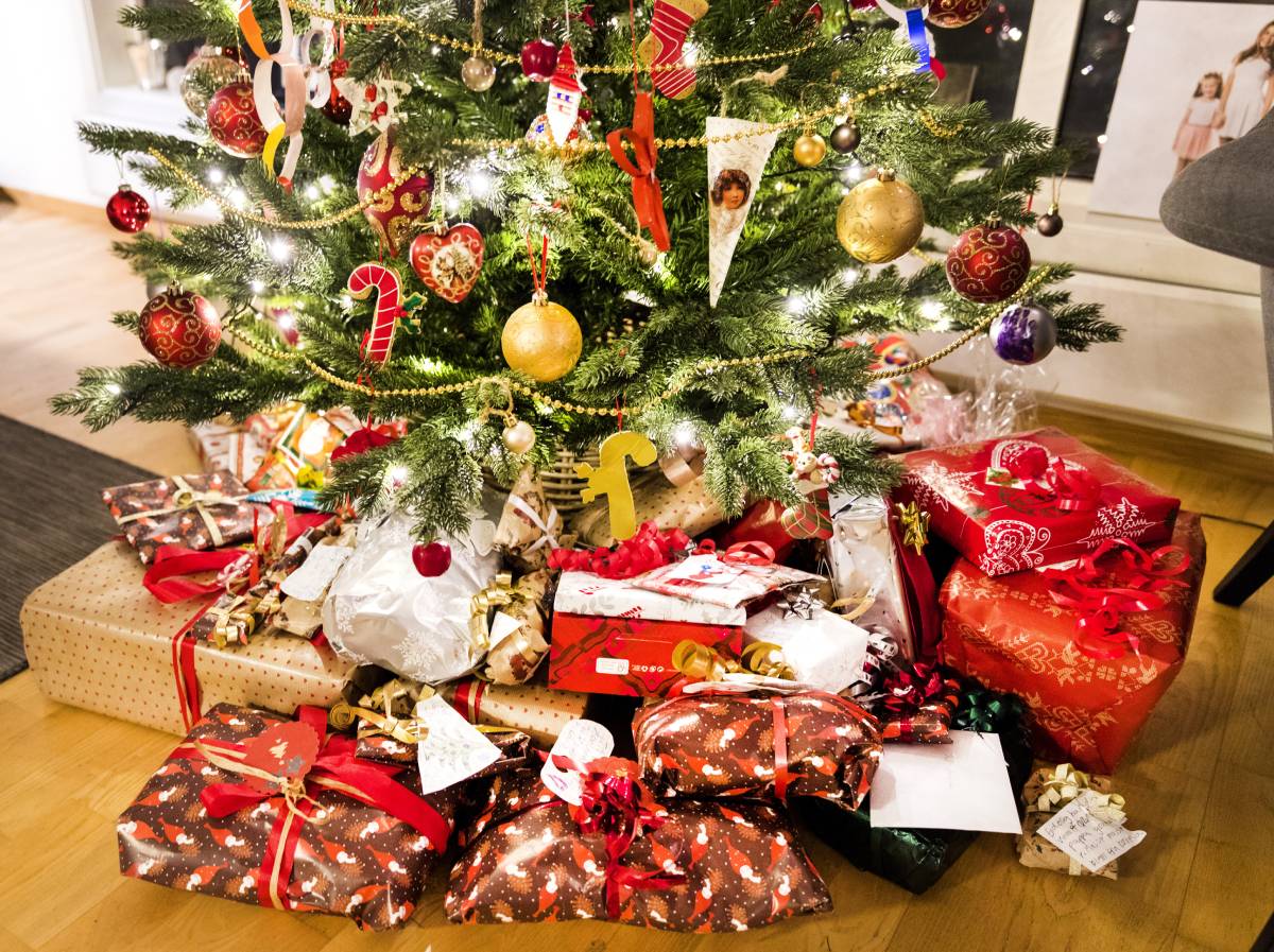 Les Norvégiens ont trouvé moins de cadeaux mais plus chers sous leurs sapins de Noël cette année, selon de nouveaux chiffres - 3