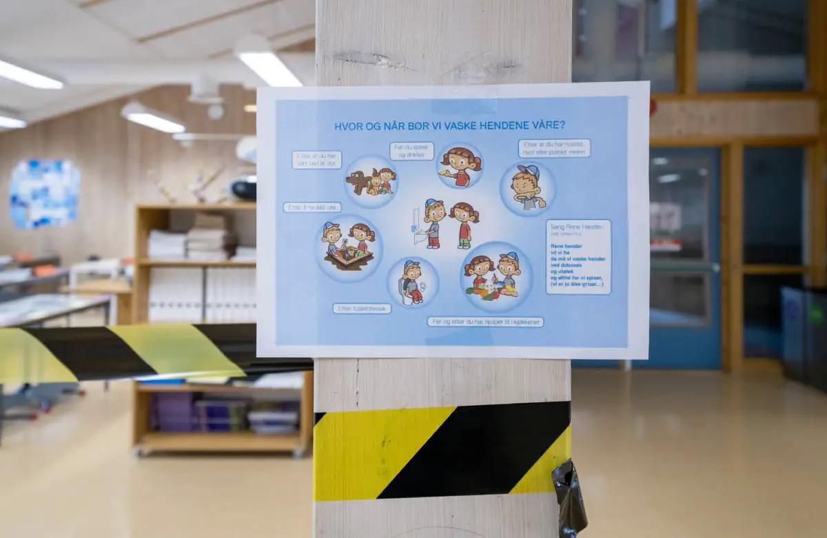 Expressen: 40% de toutes les épidémies signalées en Suède la semaine dernière se sont produites dans les écoles primaires 4 Expressen: 40% de toutes les épidémies signalées en Suède la semaine dernière se sont produites dans les écoles primaires - 3