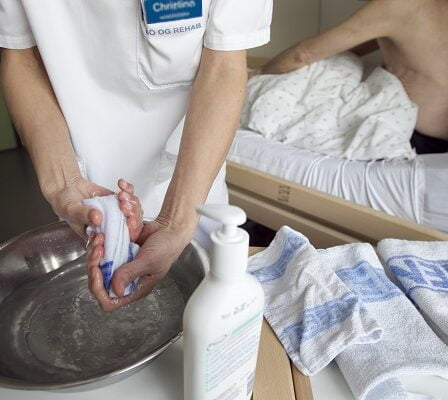 Créer des emplois à temps plein pour les professionnels de la santé 2 Créer des emplois à temps plein pour les professionnels de la santé - 1