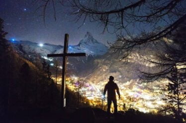 Le Parti du progrès veut donner la priorité aux réfugiés du quota chrétien venant en Norvège - 18