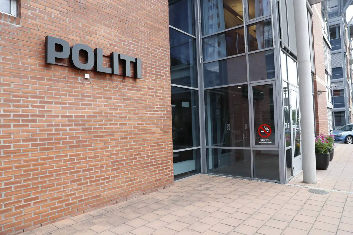 La police norvégienne abandonne une affaire de violation des règles corona en raison d'un manque de preuves 4 La police norvégienne abandonne une affaire de violation des règles corona en raison d'un manque de preuves - 3
