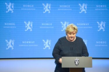 Solberg défend la stratégie vaccinale: "Cela permet à toute la Norvège de s'ouvrir plus vite" - 20