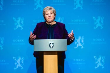 Premier ministre norvégien : nous introduisons des mesures anti-corona plus strictes la semaine prochaine - 16