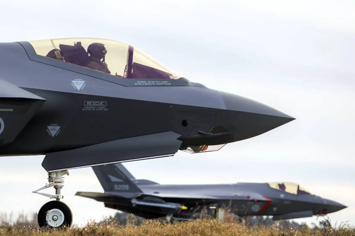 Arrivée de trois nouveaux chasseurs F-35 en Norvège - 3