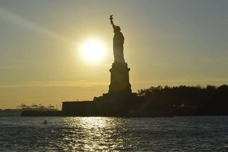 À partir du 1er avril, vous ne pouvez pas entrer aux États-Unis sans le passeport approprié 4 À partir du 1er avril, vous ne pouvez pas entrer aux États-Unis sans le passeport approprié - 3
