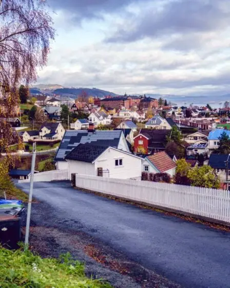 Huit personnes infectées par la couronne après un enterrement à Gjøvik 8 Huit personnes infectées par la couronne après un enterrement à Gjøvik - 7