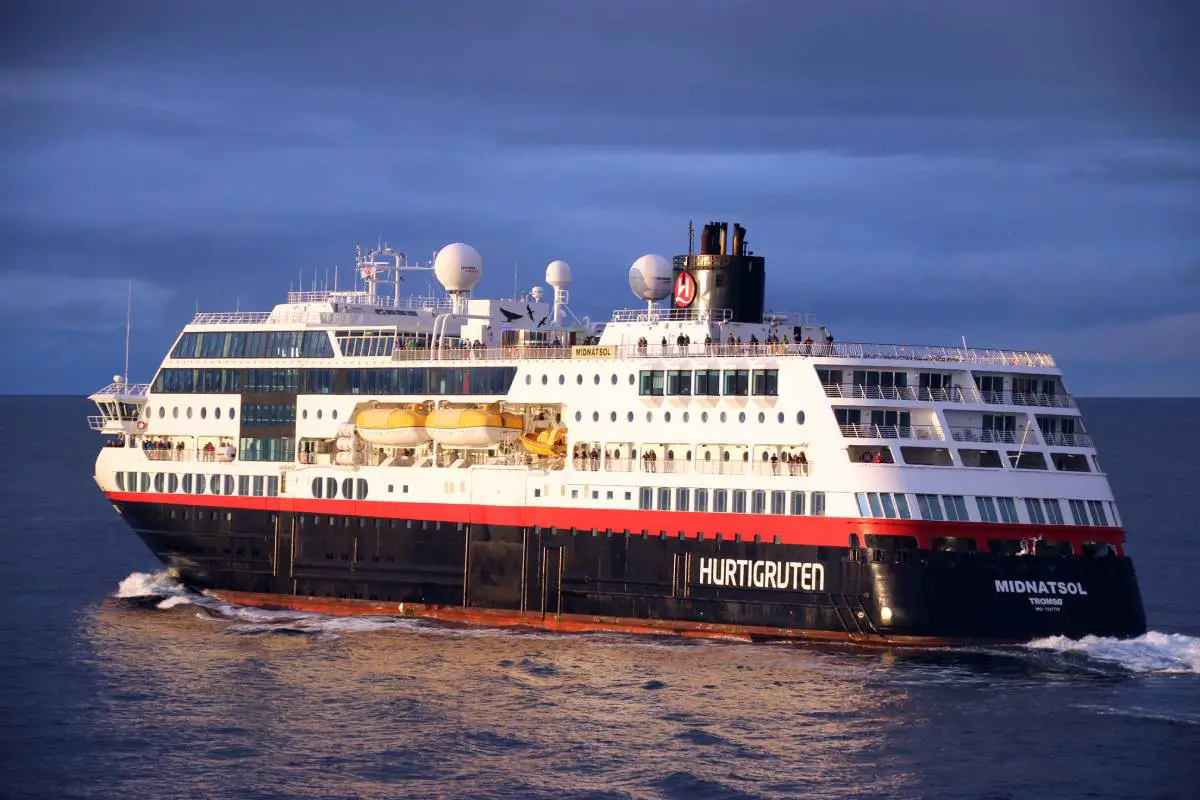 Le géant des croisières Hurtigruten annule toutes les croisières en Antarctique jusqu'en mars 2021 4 Le géant des croisières Hurtigruten annule toutes les croisières en Antarctique jusqu'en mars 2021 - 3