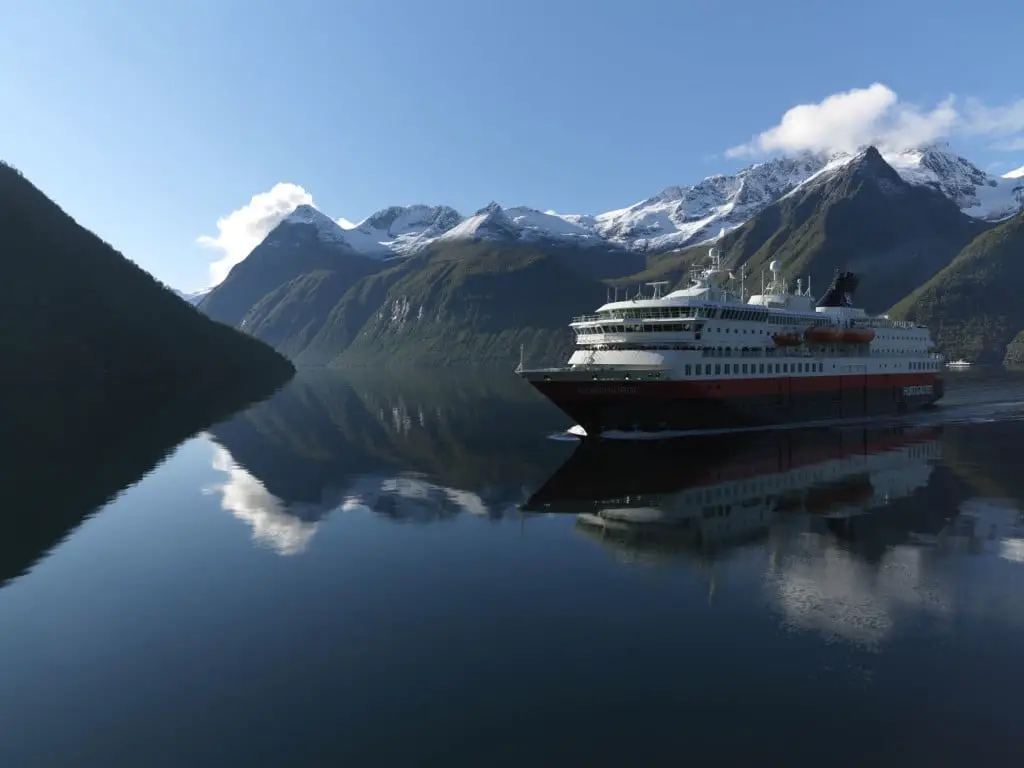 Boom touristique chinois pour Hurtigruten - 3
