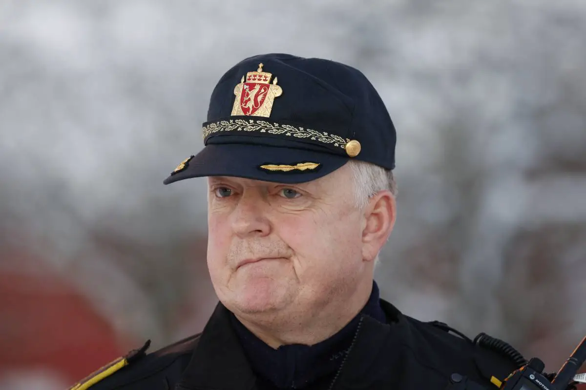 Un sixième mort a été retrouvé sur le site du glissement de terrain à Gjerdrum. Les équipes de secours sont toujours à la recherche de quatre personnes 4 Un sixième mort a été retrouvé sur le site du glissement de terrain à Gjerdrum. Les équipes de secours sont toujours à la recherche de quatre personnes - 3