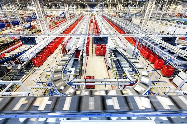 Des centaines de postiers risquent de perdre leur emploi 8 Des centaines de postiers risquent de perdre leur emploi - 7
