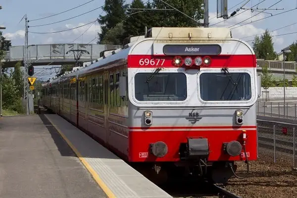Le concours pour la livraison de 200 nouveaux trains locaux est maintenant en cours 4 Le concours pour la livraison de 200 nouveaux trains locaux est maintenant en cours - 3