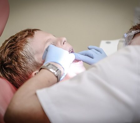Les dentistes de Bergen déplacent des enfants dans la file d'attente réglementaire 2 Les dentistes de Bergen déplacent des enfants dans la file d'attente réglementaire - 1