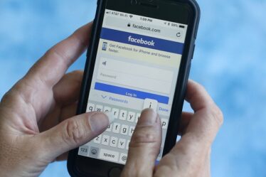 Les plus jeunes n'utilisent pas Facebook - 16
