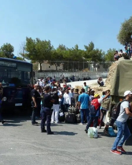 Organisations de migrants à Lesbos: "Les animaux ont plus de droits que les demandeurs d'asile" - 34