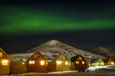 Le magasin Norske achète les bâtiments de Hurtigruten au Svalbard pour 690 millions de couronnes - 18
