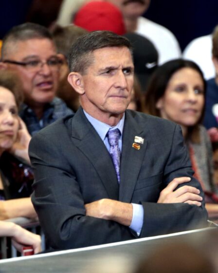 Trump se plaint du traitement "injuste" de Flynn 2 Trump se plaint du traitement "injuste" de Flynn - 1