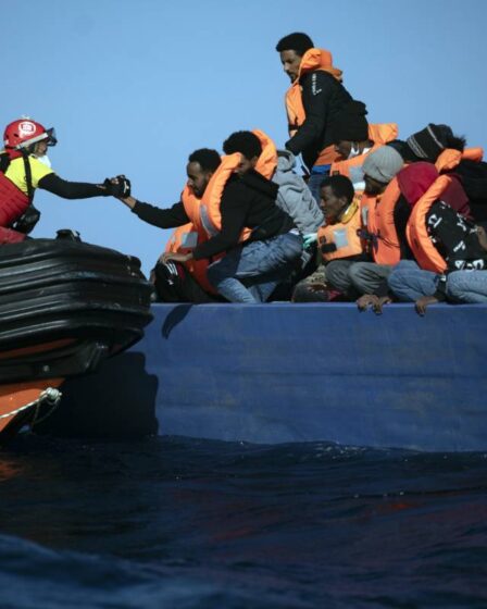 Un navire d'une ONG espagnole sauve 265 migrants en Méditerranée - 11