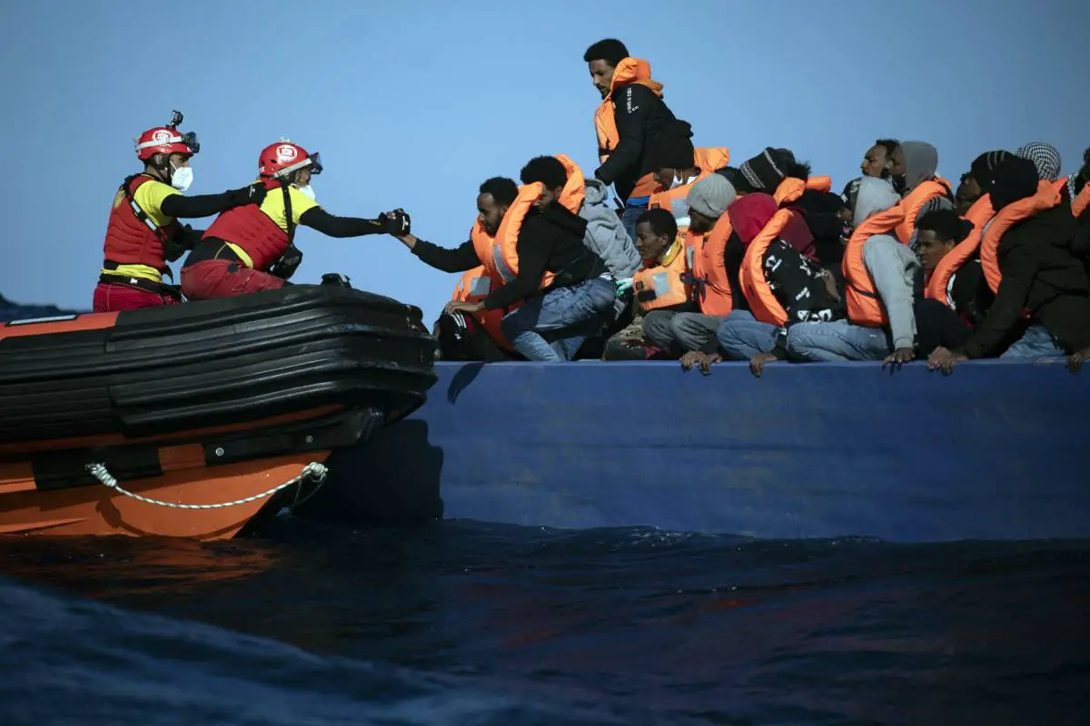 Un navire d'une ONG espagnole sauve 265 migrants en Méditerranée 4 Un navire d'une ONG espagnole sauve 265 migrants en Méditerranée - 3