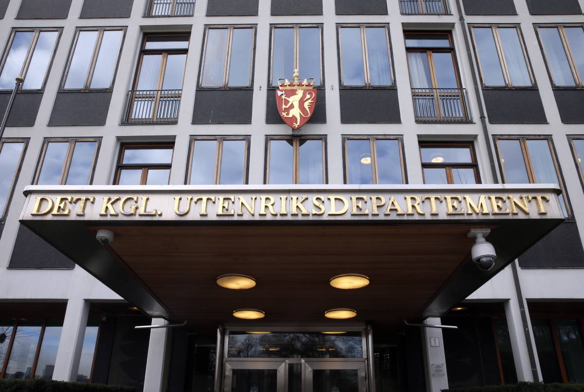 Des fraudeurs ont tenté d'escroquer les Norvégiens en utilisant le numéro de téléphone du ministère des Affaires étrangères 4 Des fraudeurs ont tenté d'escroquer les Norvégiens en utilisant le numéro de téléphone du ministère des Affaires étrangères - 3