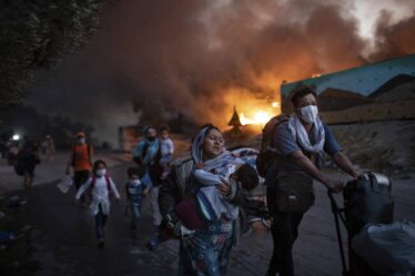 VG: 30 réfugiés du camp de réfugiés grec de Moria qui seront envoyés en Norvège ont été sélectionnés - 16