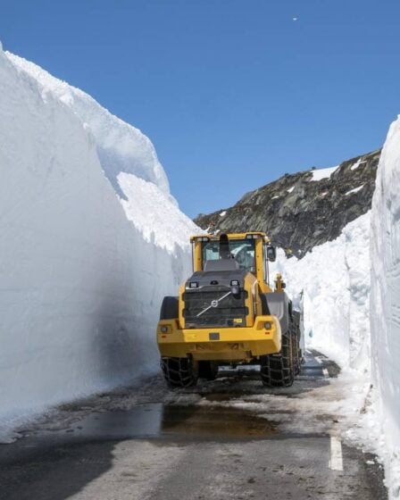 Après avoir été fermé en raison du mauvais temps depuis mardi, plusieurs cols de montagne du sud de la Norvège rouvrent 17 Après avoir été fermé en raison du mauvais temps depuis mardi, plusieurs cols de montagne du sud de la Norvège rouvrent - 16