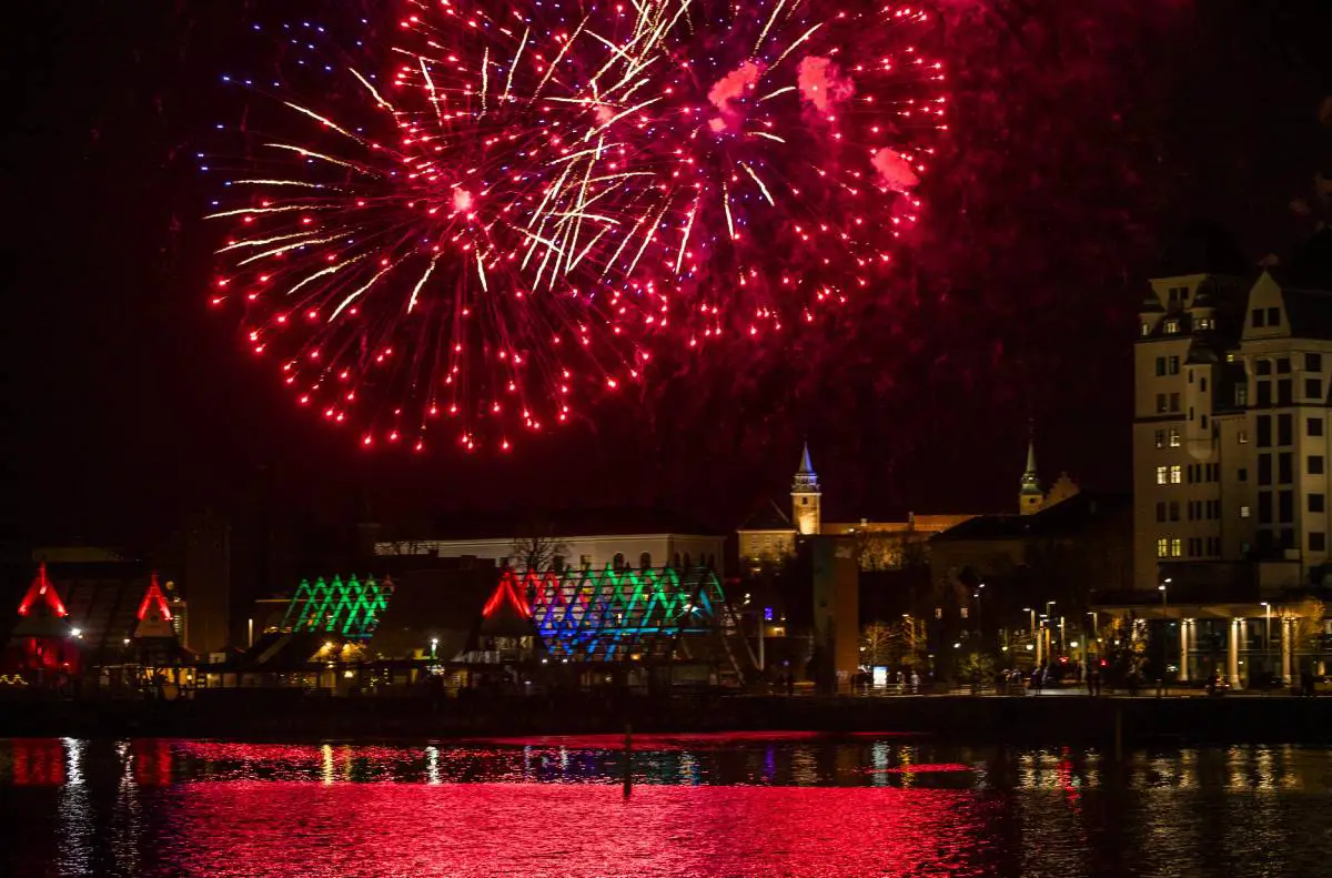 Les feux d'artifice du Nouvel An d'Oslo annulés en raison de considérations de contrôle des infections 4 Les feux d'artifice du Nouvel An d'Oslo annulés en raison de considérations de contrôle des infections - 3