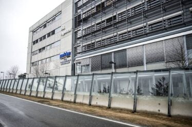 Le district de police de l'Est enquête sur 74 cas d'hôtels de quarantaine - 16