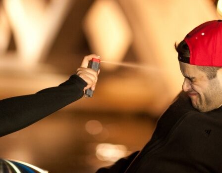 Les agents des douanes peuvent s'équiper de spray au poivre 17 Les agents des douanes peuvent s'équiper de spray au poivre - 16