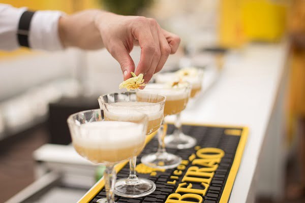 Plus de la moitié des femmes barmans sont victimes de harcèlement 6 Plus de la moitié des femmes barmans sont victimes de harcèlement - 5