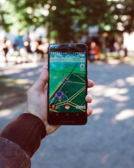 Harstad: la police est appelée pour vérifier un homme ivre dans une aire de jeux, trouver un homme dans la soixantaine jouant à Pokémon Go 5 Harstad: la police est appelée pour vérifier un homme ivre dans une aire de jeux, trouver un homme dans la soixantaine jouant à Pokémon Go - 4